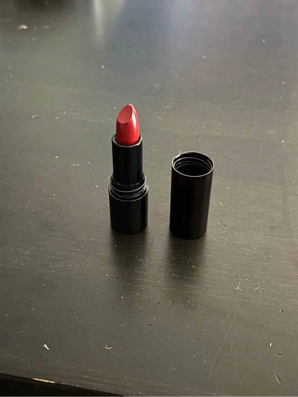 Creamy Red Lipstick — Bold Everyday Color Crimson